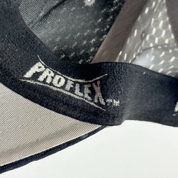 Fitted Elastic Baseball Mesh Embroidered Logo Sports Hat Preowned Stretch Fit - Picture 5 of 5